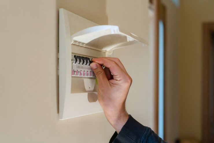 hand switching power switch fusebox